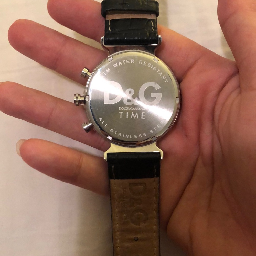 Men’s dolce & gabbana watch - Picture 4 of 5